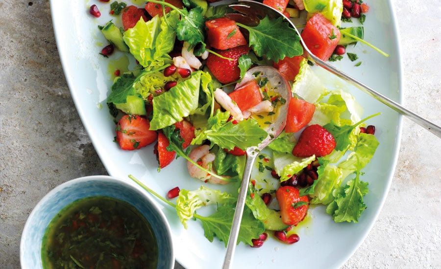Seafood Salad with Strawberries 