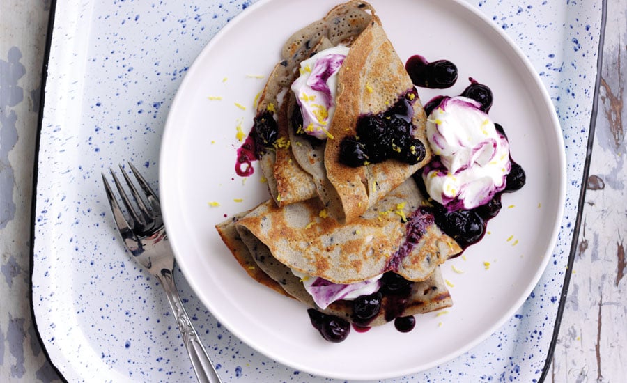 Blueberry-Buckwheat-Crepes-with-Greek-yoghurt-and-Blueberry-Lemon-compote-2